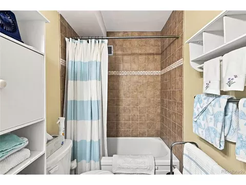 Bath - 9360 E Center Ave #3A, Denver, CO 80247 photo 2 of 6