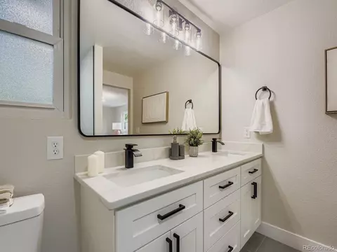 9004 E Floyd Ave, Denver, CO 80231 photo 18