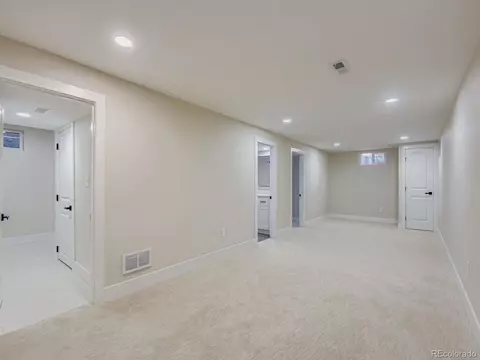 9004 E Floyd Ave, Denver, CO 80231 photo 24
