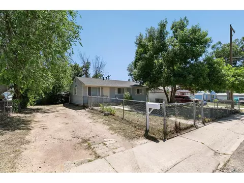 513 Cottonwood Dr, Colorado Springs, CO 80911