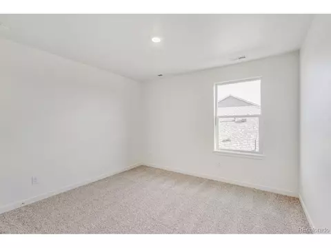 27674 E 1st Pl, Aurora, CO 80018 photo 22