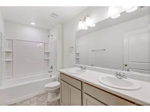 27674 E 1st Pl, Aurora, CO 80018 photo 21