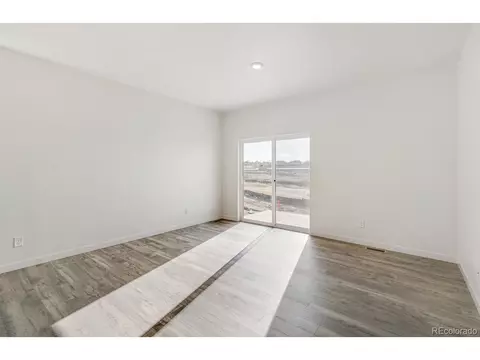 27674 E 1st Pl, Aurora, CO 80018 photo 5