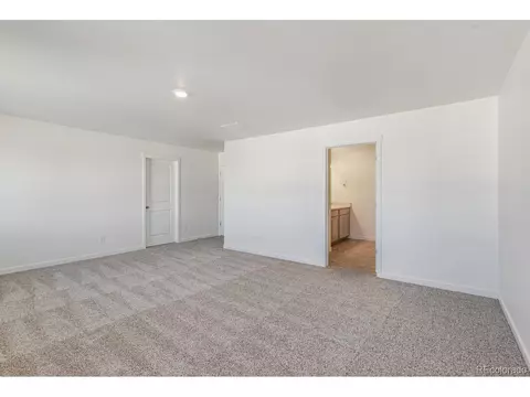 27674 E 1st Pl, Aurora, CO 80018 photo 16