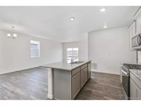 27674 E 1st Pl, Aurora, CO 80018 photo 11