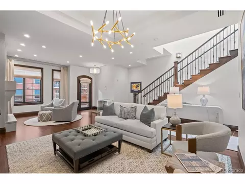 105 Fillmore St #203, Denver, CO 80206