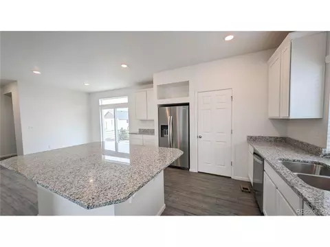 21913 E 46th Ct, Aurora, CO 80019 photo 9
