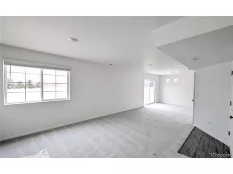 21913 E 46th Ct, Aurora, CO 80019 photo 7