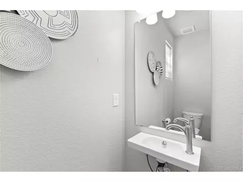 12640 E 100th Ave, Commerce City, CO 80022 photo 2
