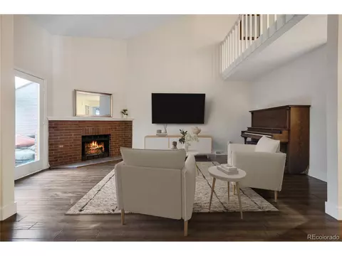 12246 E 2nd Dr, Aurora, CO 80011 photo 2