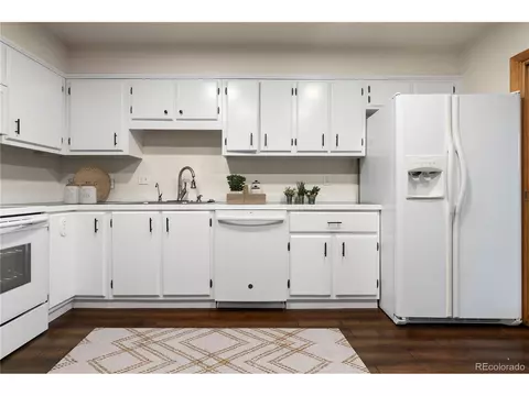 12246 E 2nd Dr, Aurora, CO 80011 photo 5
