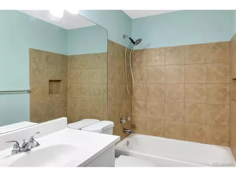 19963 E Progress Pl, Centennial, CO 80015 photo 22