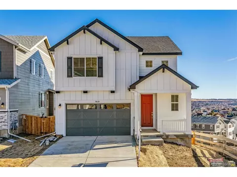 910 Oleander St, Castle Rock, CO 80109