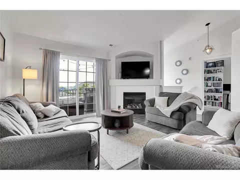 5255 Memphis St #10-1023, Denver, CO 80239