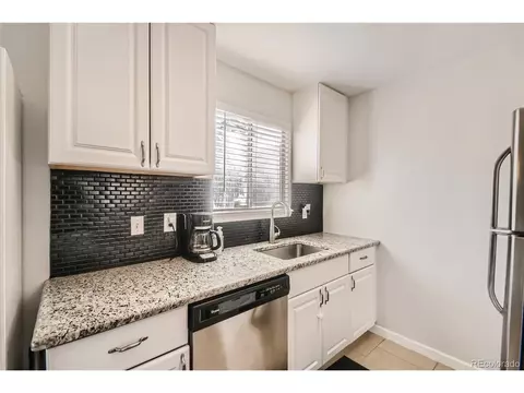 17417 E Whitaker Dr, Aurora, CO 80015 photo 4