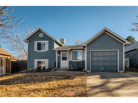 17417 E Whitaker Dr, Aurora, CO 80015 photo 1
