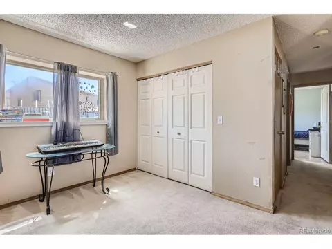 4978 Eagle St, Denver, CO 80239 photo 11