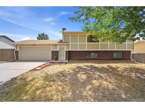 Exterior - 16738 E Bails Pl, Aurora, CO 80017 photo 2 of 15