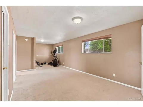 Bedroom - 16738 E Bails Pl, Aurora, CO 80017 photo 5 of 7