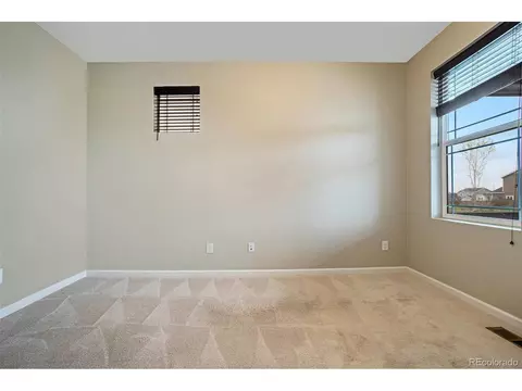 27836 E 8th Pl, Aurora, CO 80018 photo 13