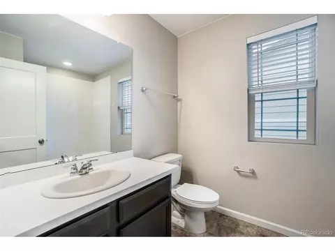 27836 E 8th Pl, Aurora, CO 80018 photo 14