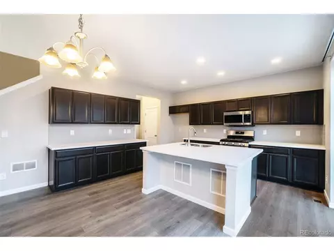 27836 E 8th Pl, Aurora, CO 80018 photo 8