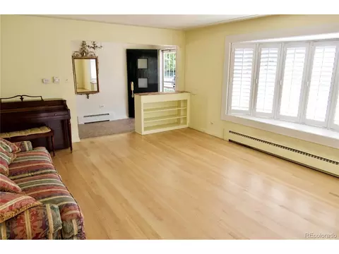 2655 E Flora Pl, Denver, CO 80210 photo 4