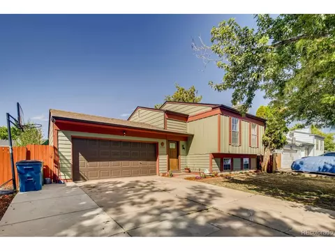 19270 E 22nd Dr, Aurora, CO 80011 photo 1
