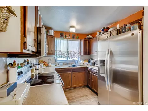 19270 E 22nd Dr, Aurora, CO 80011 photo 9