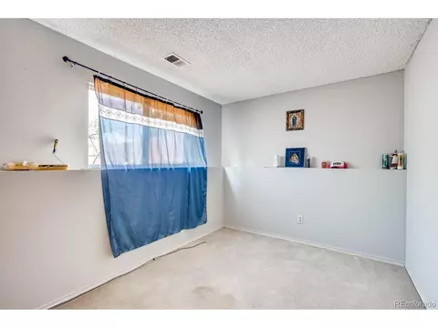 19270 E 22nd Dr, Aurora, CO 80011 photo 24