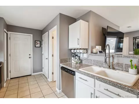 17185 E Florida Pl, Aurora, CO 80017 photo 14