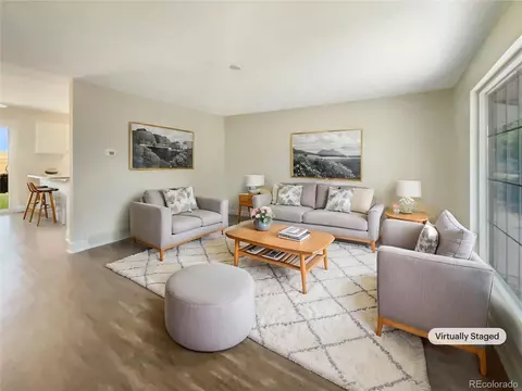 19237 E Kansas Dr, Aurora, CO 80017 photo 2