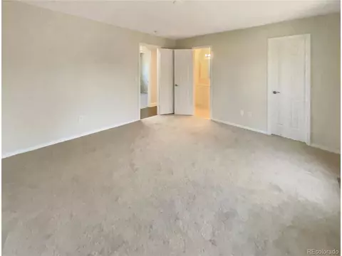 19237 E Kansas Dr, Aurora, CO 80017 photo 5