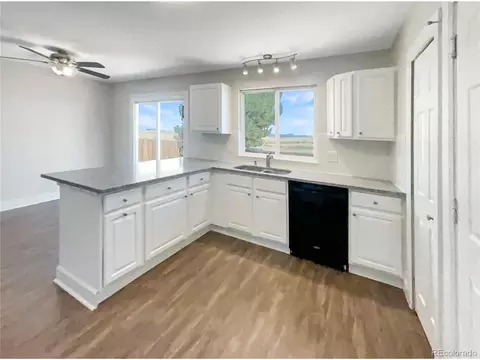 19237 E Kansas Dr, Aurora, CO 80017 photo 10
