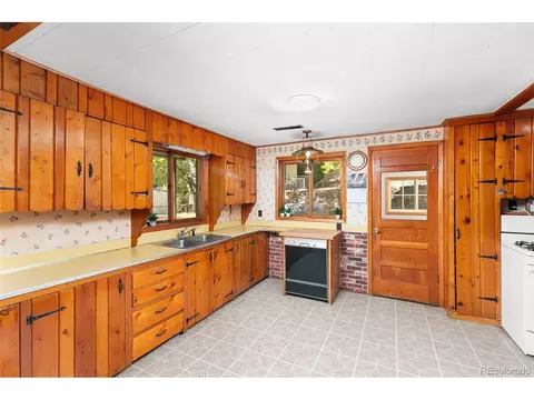 100 Crisman, Boulder, CO 80302 photo 11