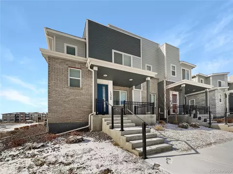 12300 Hayloft Ln, Thornton, CO 80241