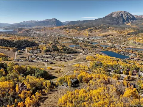 1000 Lakeview Cir, Silverthorne, CO 80498
