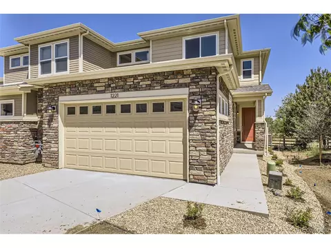 1221 S Kingston Ct, Aurora, CO 80012