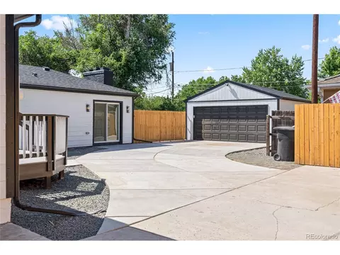 4645 E Florida Ave, Denver, CO 80222 photo 42