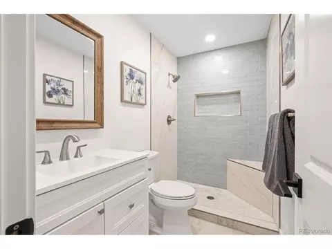 4645 E Florida Ave, Denver, CO 80222 photo 40