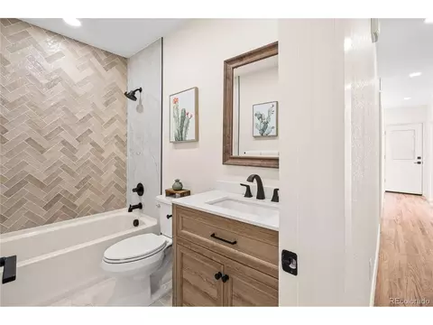 4645 E Florida Ave, Denver, CO 80222 photo 31