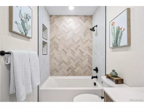4645 E Florida Ave, Denver, CO 80222 photo 32