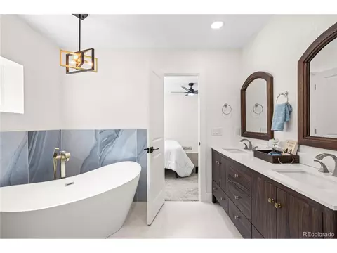 4645 E Florida Ave, Denver, CO 80222 photo 22