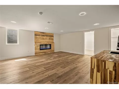 4645 E Florida Ave, Denver, CO 80222 photo 38