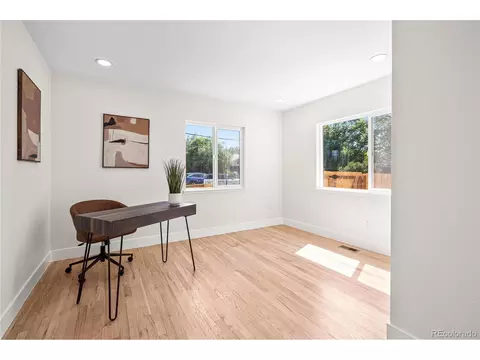 4645 E Florida Ave, Denver, CO 80222 photo 17