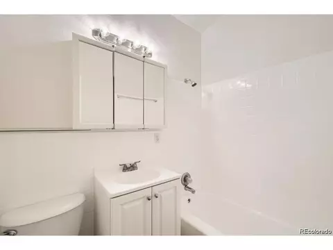 Bath - 4585 E Yale Ave, Denver, CO 80222 photo 1 of 1