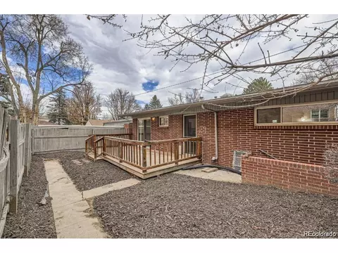Exterior - 4585 E Yale Ave, Denver, CO 80222 photo 3 of 4
