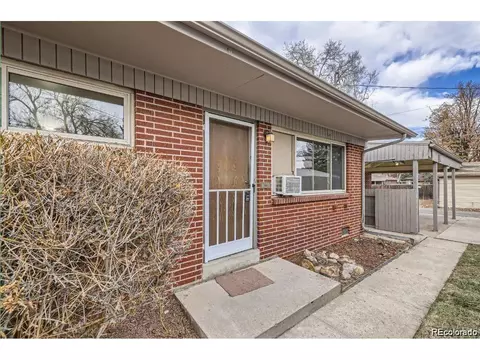 Exterior - 4585 E Yale Ave, Denver, CO 80222 photo 2 of 4