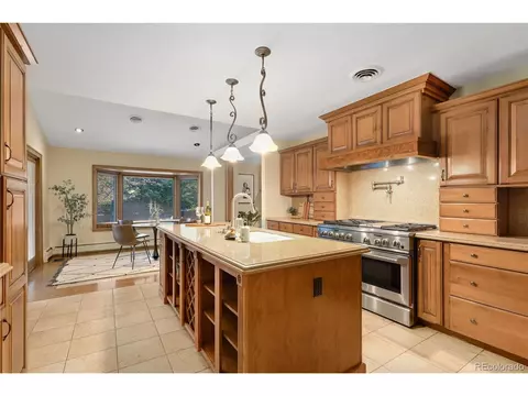 3929 S Eagle St, Aurora, CO 80014 photo 7