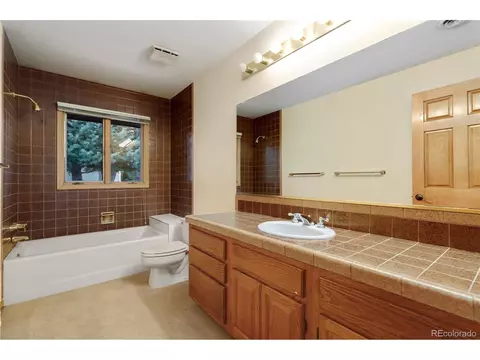 3929 S Eagle St, Aurora, CO 80014 photo 23